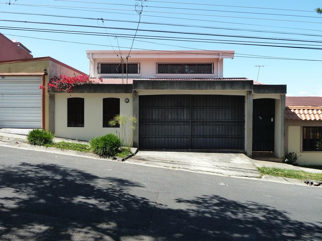 Casa Independiente en Venta — Rohrmoser — foto 1